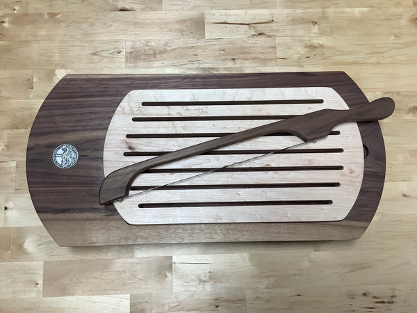 Breadboard collects crumbs / cutting board #09