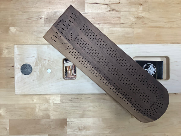 Cribbage Board (Black walnut & Maple) #06