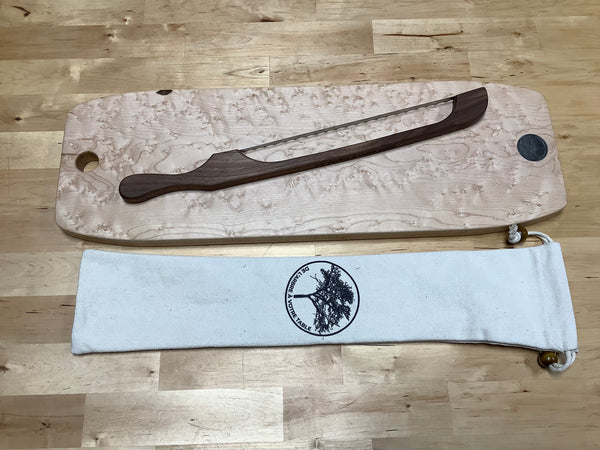 Presentation Board Set (Bird eyes Maple) with a Bread Knife #01EPA