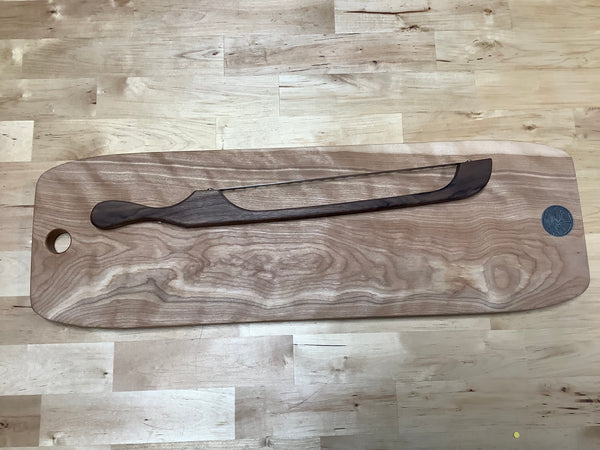 Presentation Board Set (Curley yellow Birch)  with a Bread Knife #06EPA