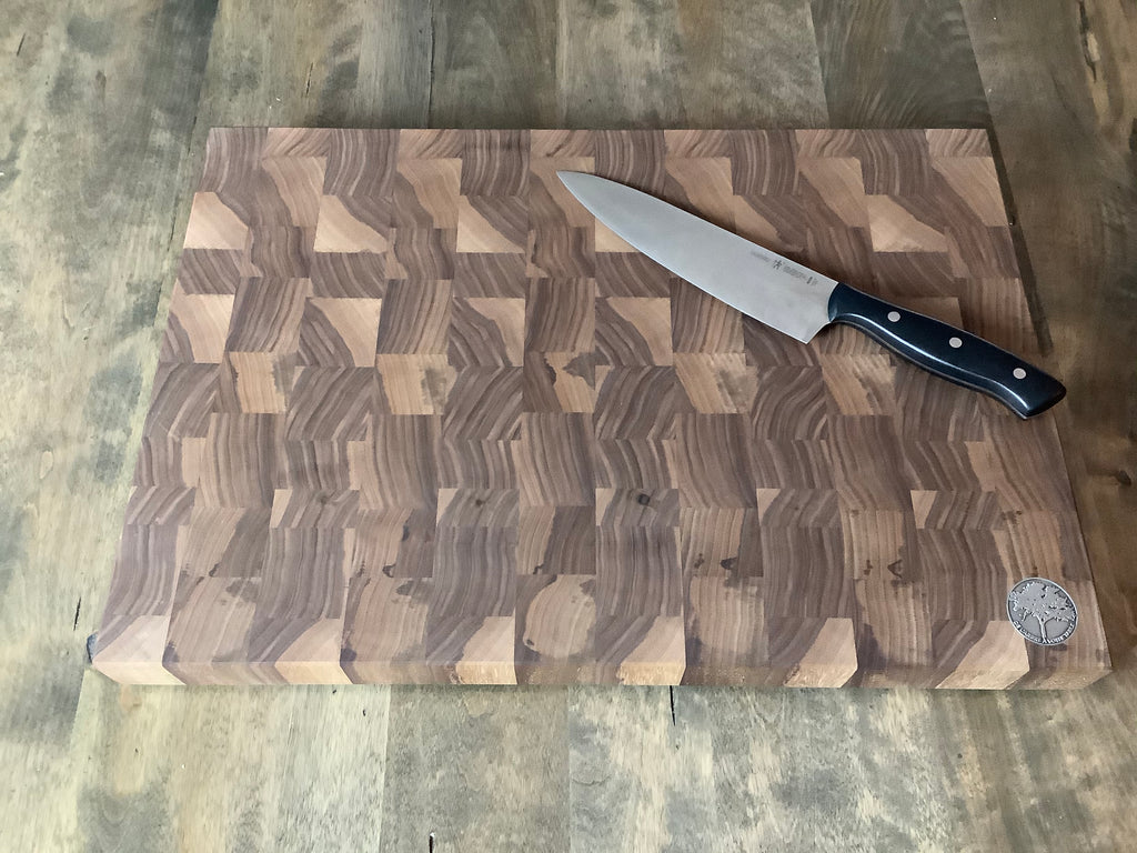The process of creating a cutting board