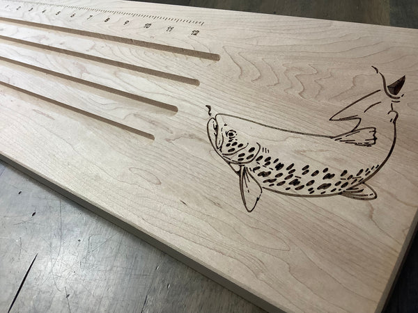 Planche à dépecer pour poisson POS-2