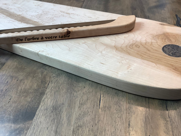 Presentation Board Set (Bird eyes Maple) with a Bread Knife #03EPA