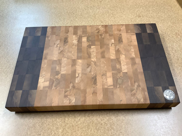 End grain cutting board (Spalted Maple and Black Walnut) #EG09